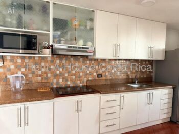 🏡 ¡Espacio, luz y ubicación perfecta en Anselmo Llorente!  26 1440  en Anselmo Llorente, Tibás, San José — $275,000 - Foto 5 de 12