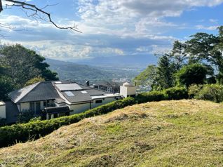 Unique lot with spectacular views in Santa Ana - Photo 2 of 3