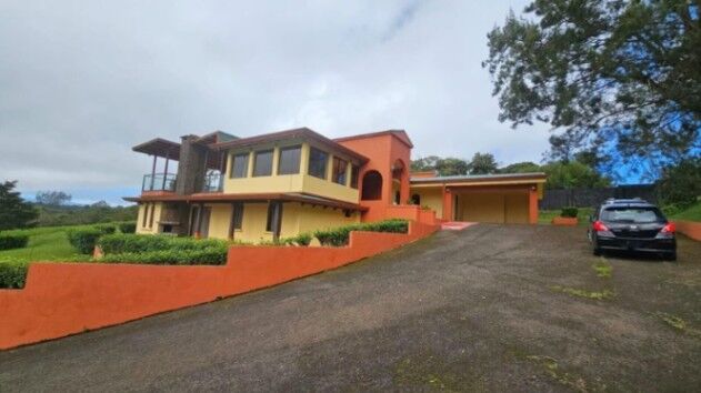 MLS-26-237 LS VENTA CASA MORAVIA SAN JOSE en San Jerónimo, Moravia, San José — $545,000
