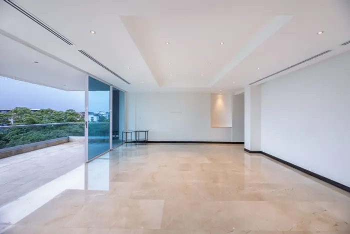 Apartamento de Lujo en Jaboncillos Escazú con Terraza Panorámica in Escazú, San José — $725,000 - Photo 3 of 28
