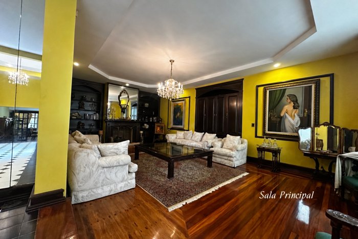 Venta de Casa en Santo Domingo de Heredia in Santo Domingo, Heredia — $1,050,000 - Photo 3 of 23