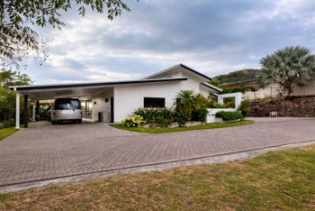 Modern Home With Pool with View In Atenas in Atenas, Alajuela — $695,000 - Photo 2 of 26