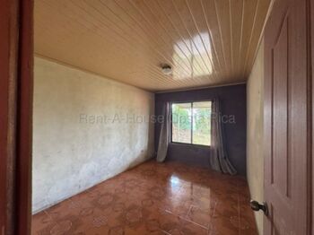 Venta de Casa de Montaña en Acosta-Guaitil-San José. RAH 26-2192 in Guaitil, Acosta, San José — 28 000 000 ₡ - Photo 5 of 10