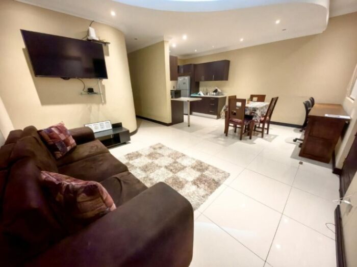 Venta de Casa en Alajuelita, San José. RAH 25-1692 en San Felipe, Alajuelita, San José — $198,000