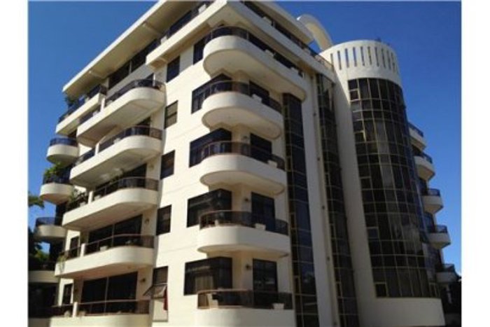 COMPLETAMENTE AMUEBLADO, Condominio, Riverside in Escazú, San José — $1,500 - Photo 2 of 18