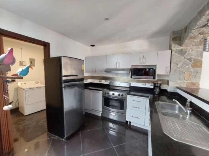 Alquiler de Casa Amoblada en Pozos de Santa Ana. RAH 26-672 en Pozos, Santa Ana, San José — $1,200