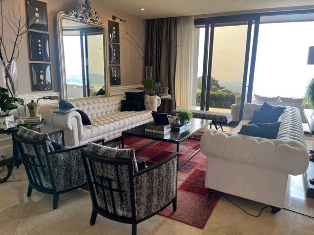 VENTA DE PENTHOUSE AMOBLADO, SAN JOSE, ESCAZU, VISTAS DE MONASTERIO in Escazú, San José — $1,375,000