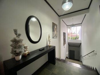 Venta de Lujosa Casa en Belén, Heredia / Mls. 25-888 OFC JB en La Asunción, Belén, Heredia — $550,000 - Foto 4 de 20
