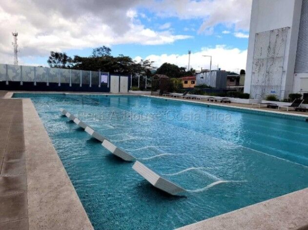 Se alquila apartamento en Cinco Esquinas Tibás 26-1502 en Cinco Esquinas, Tibás, San José — ₡ 425 000