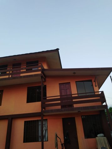 Edificio de 4 Apartamentos rentando Quepos en Quepos, Puntarenas — $250,000