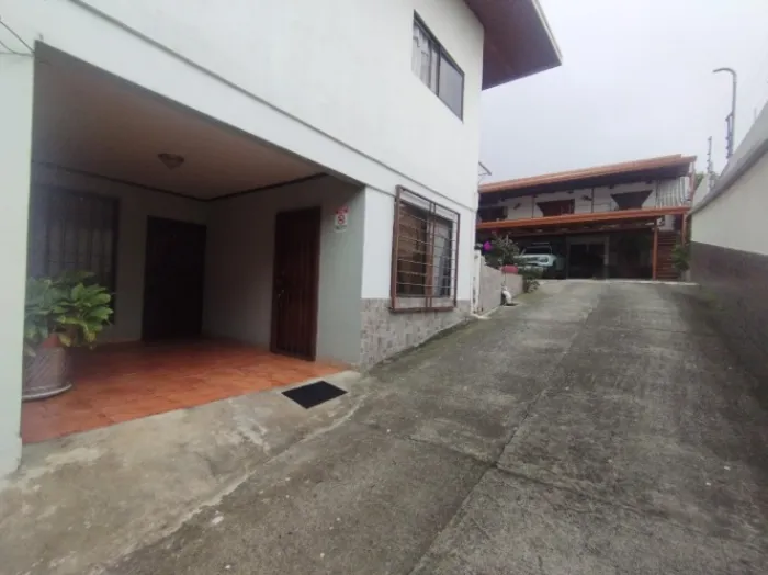 Venta de Edificio con 20 apartamentos y locales en Heredia Centro en Heredia — $1,500,000 - Foto 2 de 18