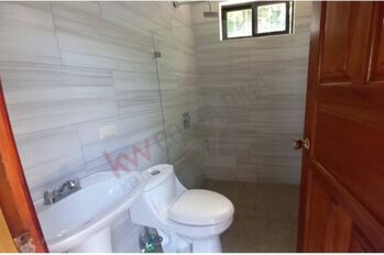 VENDO CASA EN BRASIL DE SANTA ANA. in Brasil, Santa Ana, San José — $380,000 - Photo 5 of 16