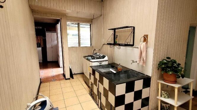 Venta de casa en Cartago centro. RAH 26-287  in Occidental, Cartago — ₡ 170 000 000 - Photo 3 of 17