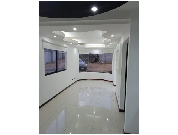 HOUSE FOR SALE, SAN JOSE, ASERRI, BARRIO CORAZON DE JESUS in Aserrí, San José — ₡ 160 000 000 - Photo 3 of 31