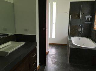 Venta de Casa en Ciudad Colon in Colón, Mora, San José — $650,000 - Photo 4 of 6