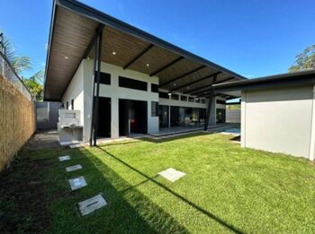 ESPECTACULAR PROPIEDAD Y CASA DE LUJO.  en Bahía Ballena, Osa, Puntarenas — $550,000 - Foto 5 de 20