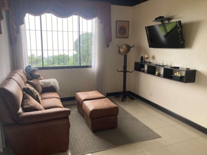 QUINTA EN VENTA EN CARTAGO in Cipreses, Oreamuno, Cartago — ₡ 290 000 000
