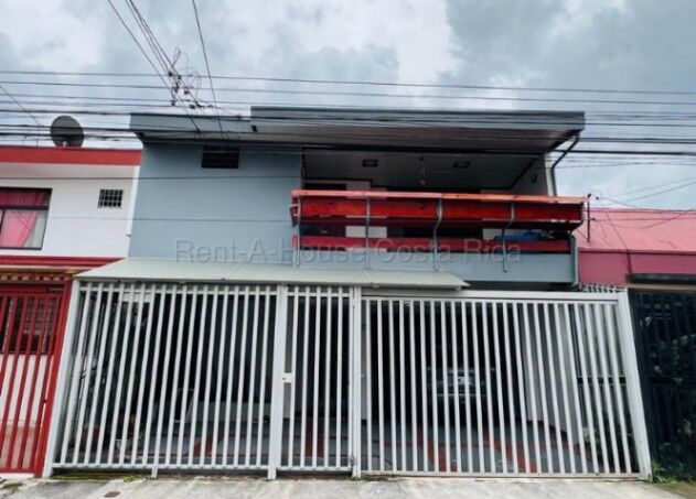 Alquiler de Casa en Sabanilla de Montes de Oca. RAH 26-2176 in Sabanilla, Montes De Oca, San José — ₡ 800 000