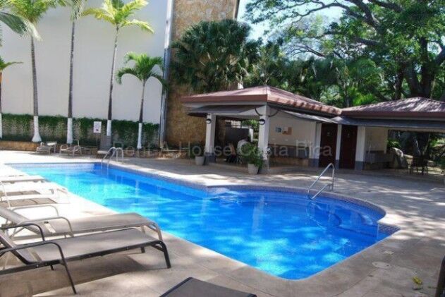 Alquiler de Hermoso Apartamento en Santa Ana 26-1680 in Santa Ana, San José — $900