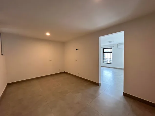 Venta de edificio de uso mixto en el centro de San José #25-1569 GS en Carmen, San José — $1,150,000 - Foto 2 de 10