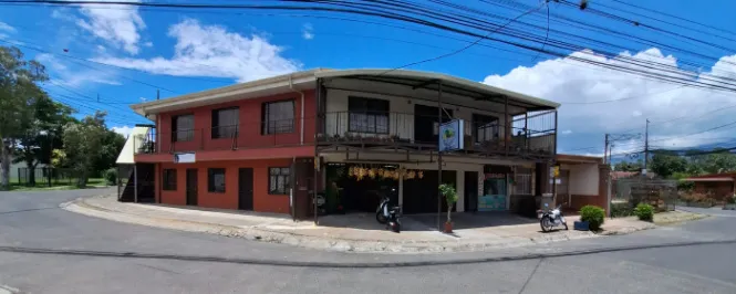 Inversion Propiedad comercial habitacional  en Aguacaliente, Cartago — ₡ 175 000 000