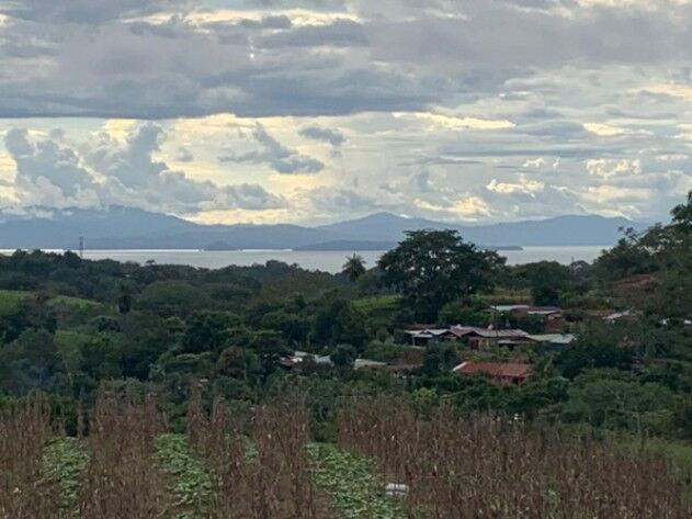 SE VENDE LOTE PARA QUINTA EN ESPARZA- PUNTARENAS. en San Juan Grande, Esparza, Puntarenas — $160,000