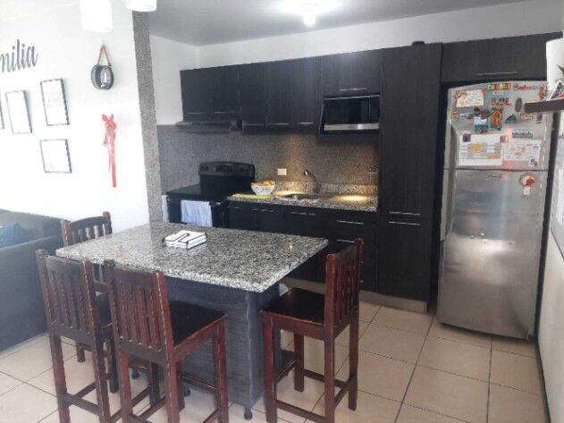 Venta de Casa en San Antonio de Alajuela  en San Antonio, Alajuela — ₡ 68 000 000