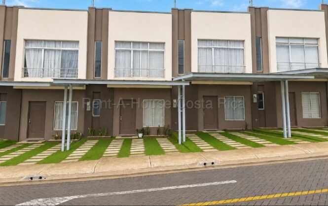 Venta de Casa en Montes de Oca-Sabanilla. RAH 27-129 in Sabanilla, Montes De Oca, San José — $197,369