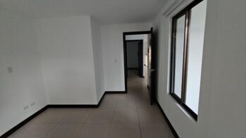 Venta de Casa en Santo Domingo, Heredia. RAH 26-822 in Santa Rosa, Santo Domingo, Heredia — $198,000 - Photo 5 of 11