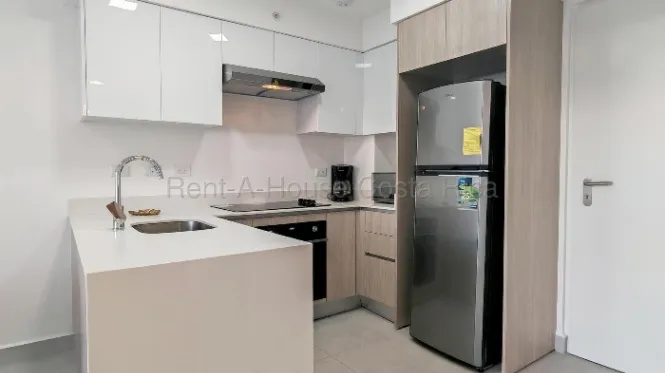 Se alquila apartamento en Uruca San José 26-1930 en Uruca, San José — $1,200