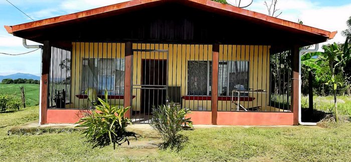 Linda Casa a 10 minutos de Grecia in Grecia, Alajuela — ₡ 67 000 000