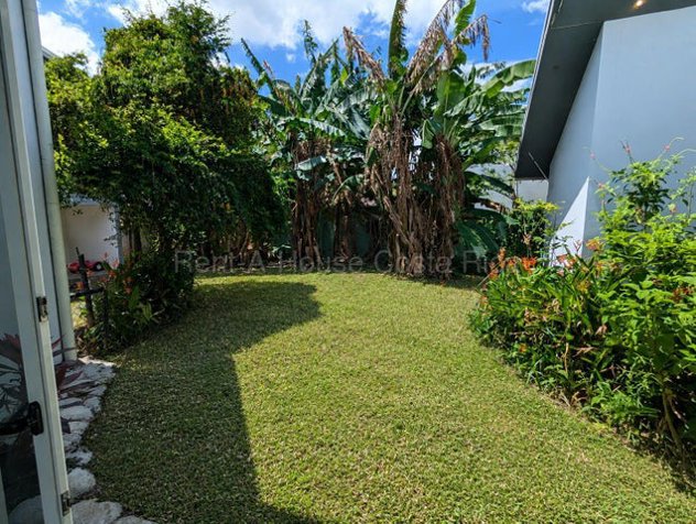Alquiler de Casa en HACIENDA LOS REYES-La Guácima de Alajuela. RAH 27-552 en Guácima, Alajuela — $1,500 - Foto 3 de 14