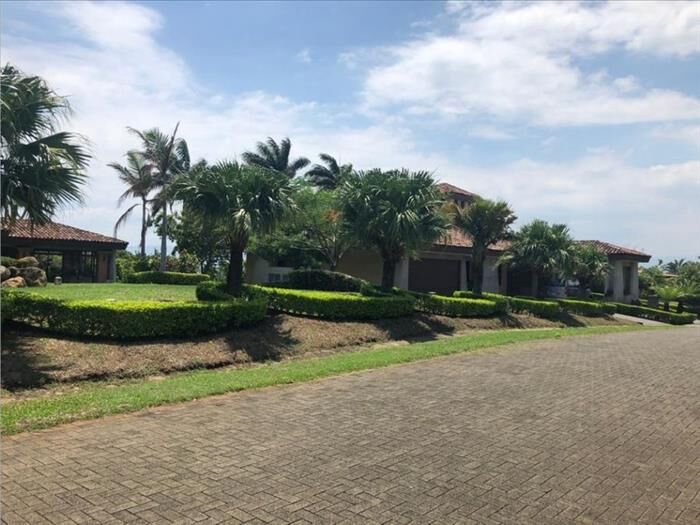 VENTA DE LOTE, ALAJUELA, LA GUACIMA, URBANIZACION EL DORADO in Guácima, Alajuela — $156,000