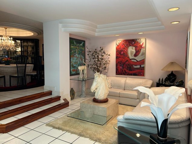 Espectacular casa en venta. Rohrmoser, Nunciatura in Pavas, San José — $1,350,000