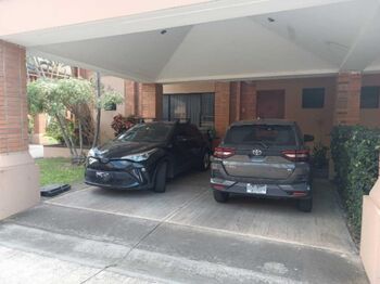 Venta de Casa Amplia y Versátil en Bello Horizonte, Escazú / Mls. 25-1165 OFC JB en San Rafael, Escazú, San José — $265,000 - Foto 5 de 18