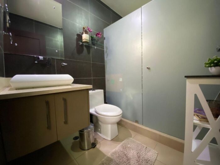Casa en venta en Santa Ana con amplios espacios y amenidades #24-652 GS in Santa Ana, San José — $325,000