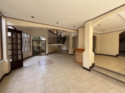 Casa muy amplia de alta gama en Altamonte en Granadilla, Curridabat, San José — $698,000