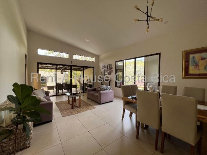 🏡 Casa en venta – Santa Ana, Piedades  26-1487  en Piedades, Santa Ana, San José — $435,000