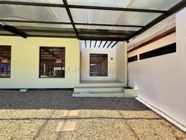 Alquiler de Apartamento para ESTRENAR en Santa María de Dota. RAH 27-122 in Santa María, Dota, San José — ₡ 250 000