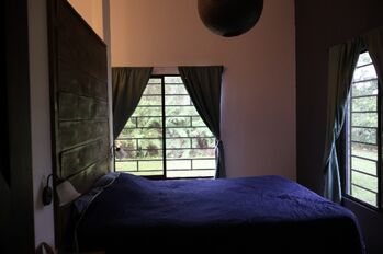 Casa y Cabaña en Venta – Naturaleza, Privacidad y Rentabilidad Airbnb. en Gutiérrez Braun, Coto Brus, Puntarenas — $155,000 - Foto 5 de 72