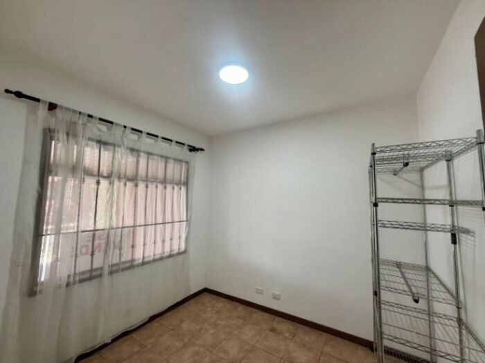 Venta de casa en condominio en Mercedes Norte, Heredia. RAH 26-106  en Mercedes, Heredia — ₡ 84 000 000