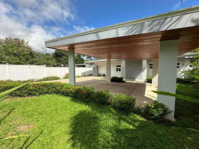 Casa de Lujo en Bahía Ballena, Uvita in Bahía Ballena, Osa, Puntarenas — $785,000