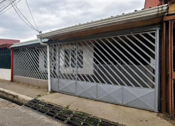 MLS-26-1892 LS VENTA CASA LA UNION CARTAGO CONTACTENOS AL # 86127562 en Concepción, La Unión, Cartago — ₡ 48 000 000