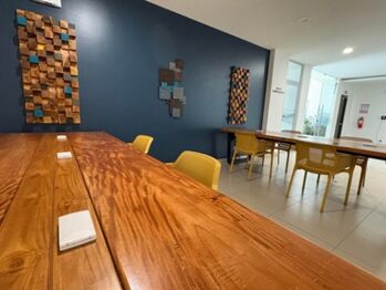 Se alquila espacioso apartamento en condominio de Pozos Santa Ana 26-290 en Pozos, Santa Ana, San José — $1,200 - Foto 4 de 22