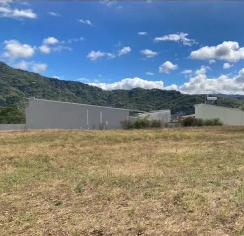 Se Venden Lotes Carretera Vieja a Tres Ríos en Curridabat, San José — ₡ 52 500 000 - Foto 2 de 4