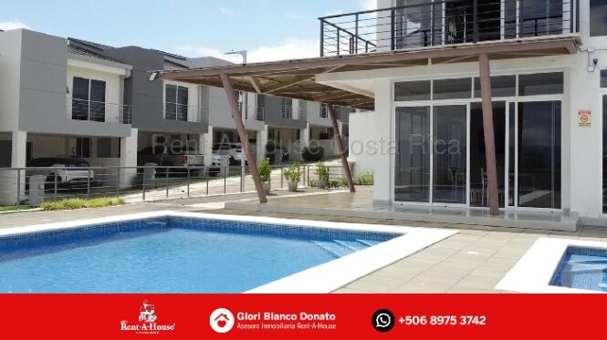 Venta de Casa en Condominio Altos de Sabanilla in Sabanilla, Montes De Oca, San José — ₡ 108 000 000
