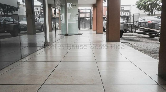 Alquiler de Local Comercial en Belén-San Antonio. RAH 27-769 en San Antonio, Belén, Heredia — $940 - Foto 3 de 7
