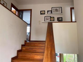 Casa en San Rafael de 3 habitaciones muy cerca de La Paco en San Rafael, Escazú, San José — $230,000 - Foto 2 de 17