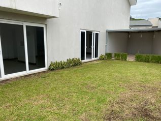 CASA EN VENTA EN SAN RAFAEL ESCAZÚ in San Rafael, Escazú, San José — $320,000 - Photo 4 of 11