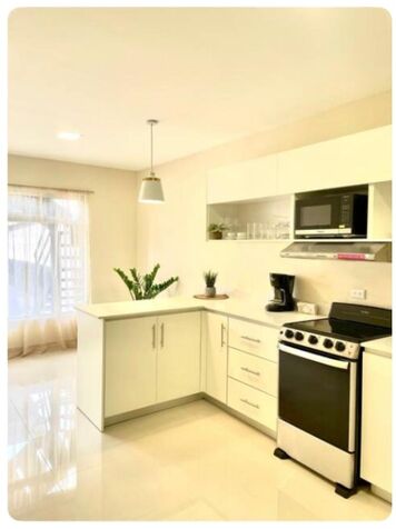 ALQUILER DE APARTAMENTO NUEVO AMUEBLADO, SAN JOSÉ, SAN PEDRO, LOS YOSES SUR - 9703388 in San Pedro, Montes De Oca, San José — ₡ 450 000
